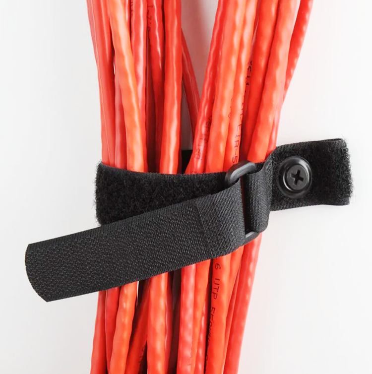 grommet cinch straps
